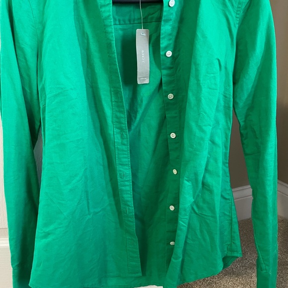 J Crew Perfect Button Up - Picture 6 of 6